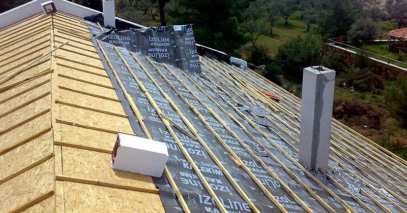 Evka-7 EPDM Kauçuk Çatı – OSB üzerine serilmiş nefes alan su yalıtım örtüsü ve çıtalama